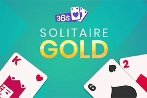Texten Solitaire Gold på en turkos bakgrund med spelkort runt omkring
