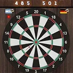 Darttavla med två poängräknare ovanför och sex dartpilar på sidorna