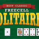 Grön bakgrund med texten Best Classic Freecell Solitaire i stora bokstäver, samt spelkort i olika färger och valörer