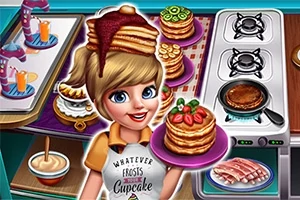 En tecknad figur med blont hår bär en hög med pannkakor toppade med jordgubbar och grädde, omgiven av en spis med en stekpanna och bacon samt andra dessertingredienser