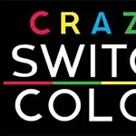 Text som säger Crazy Switch Color i färgglada bokstäver mot en svart bakgrund