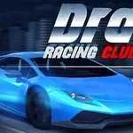 Ett blått sportbil framför en suddig stadsbakgrund med texten Drag Racing Club i bakgrunden
