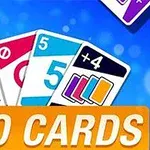 Kort med olika färger och siffror, samt texten DUO CARDS mot en blå bakgrund med ljuspunkter