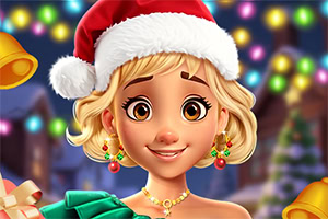 Leende blond kvinna i tomteluva med julgransljus, örhängen och julklappar i bakgrunden
