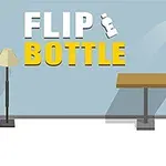 Texten FLIP BOTTLE i vitt och gult bredvid en tecknad flaska som snurrar över ett bord och en stol i ett rum med en golvlampa