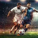 Två fotbollsspelare kämpandes om bollen på en regnig fotbollsplan med publikljus i bakgrunden