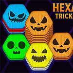 Färgglada hexagonplattor med jack-o-lantern-ansikten och en tecknad zombiehand mot en mörk bakgrund med texten Hexa Sort Trick or Treat
