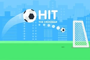 Fotbollsplan med ett mål och en flygande fotboll framför en stadssilhuett