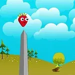 Tecknad jordgubbe med ögon balanserar på en spetsig pelare i ett färgglatt landskap med träd och moln