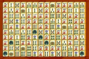 Ett rutnät med mahjong-brickor i olika färger och symboler, upplagda tätt intill varandra