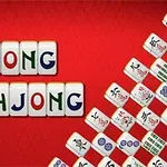 Mahjongbrickor arrangerade på en röd bakgrund, med ordet MAHJONG skrivet med färgglada bokstäver