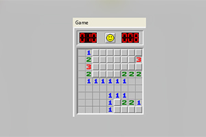 Digitalt spelbräde med siffror och rutor i ett rutnät, samt digitala räknare och en smiley-ikon ovanför