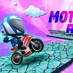 En tecknad motorcyklist utför ett hjultrick på en sprucken väg med rosa och blå bakgrund och texten MOTO BOSS i bakgrunden