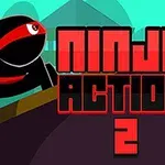 Tecknad ninja med röd bandana, knäböjer bredvid texten Ninja Action 2 mot en färgglad bakgrund