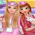 Två tecknade tjejer i rosa pyjamas sitter bredvid varandra, där den ena håller en cupcake och den andra en vit kanin