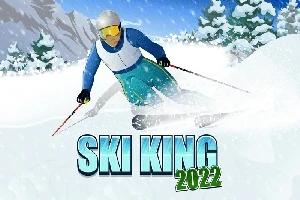 En skidåkare med gul hjälm och blå kläder åker snabbt nedför en snötäckt backe med texten Ski King 2022 i förgrunden