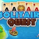 Kort med ess och en krona, färgglada båtar på vatten och texten Solitaire Quest