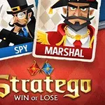 Två spelkort med illustrationer av en spion och en marskalk, samt texten Stratego Win or Lose på en bakgrund i rött och blått