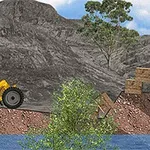 En gul traktor kör uppför en brant jordhög vid vattnet med berg och träd i bakgrunden
