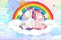 Unicorn Puzzle är ett fantastiskt spel för barn att förbättra sina