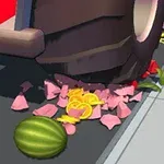 Ett stort fordonshjul krossar vattenmelon och fruktbitar på en gata intill trottoaren